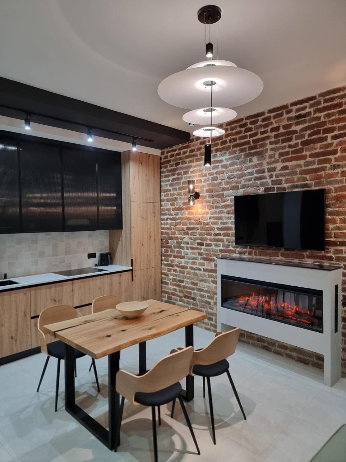 Leogrand Apartments On Krakivska 26 Lviv Eksteriør bilde